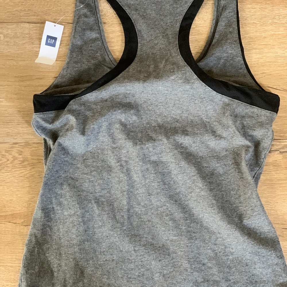 Gap - Picture 2 of 4